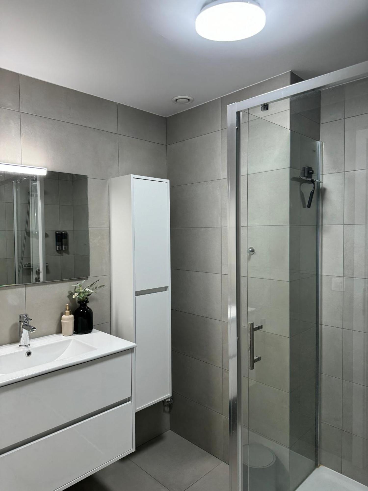 サン・ニコラLiege Luxe & Jacuzzi Sous Les Etoilesアパートメント エクステリア 写真